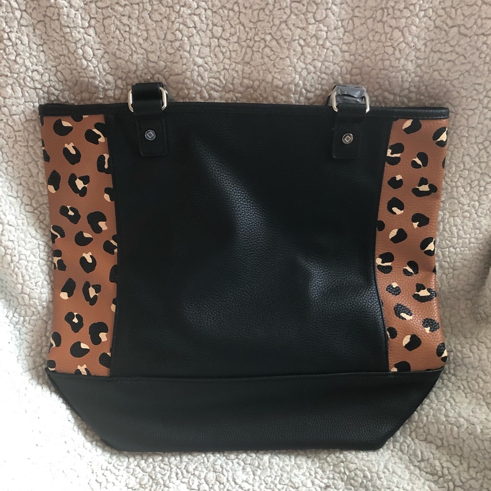 Thirty one color block tote